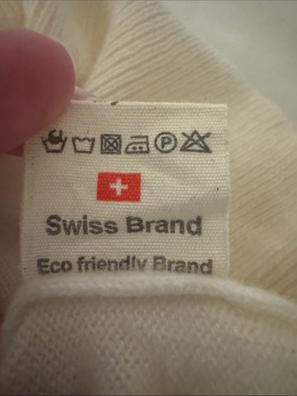 Marguerite Cashmere Short Sleeve Crewneck Sweater in Cream - Picture 5 of 5